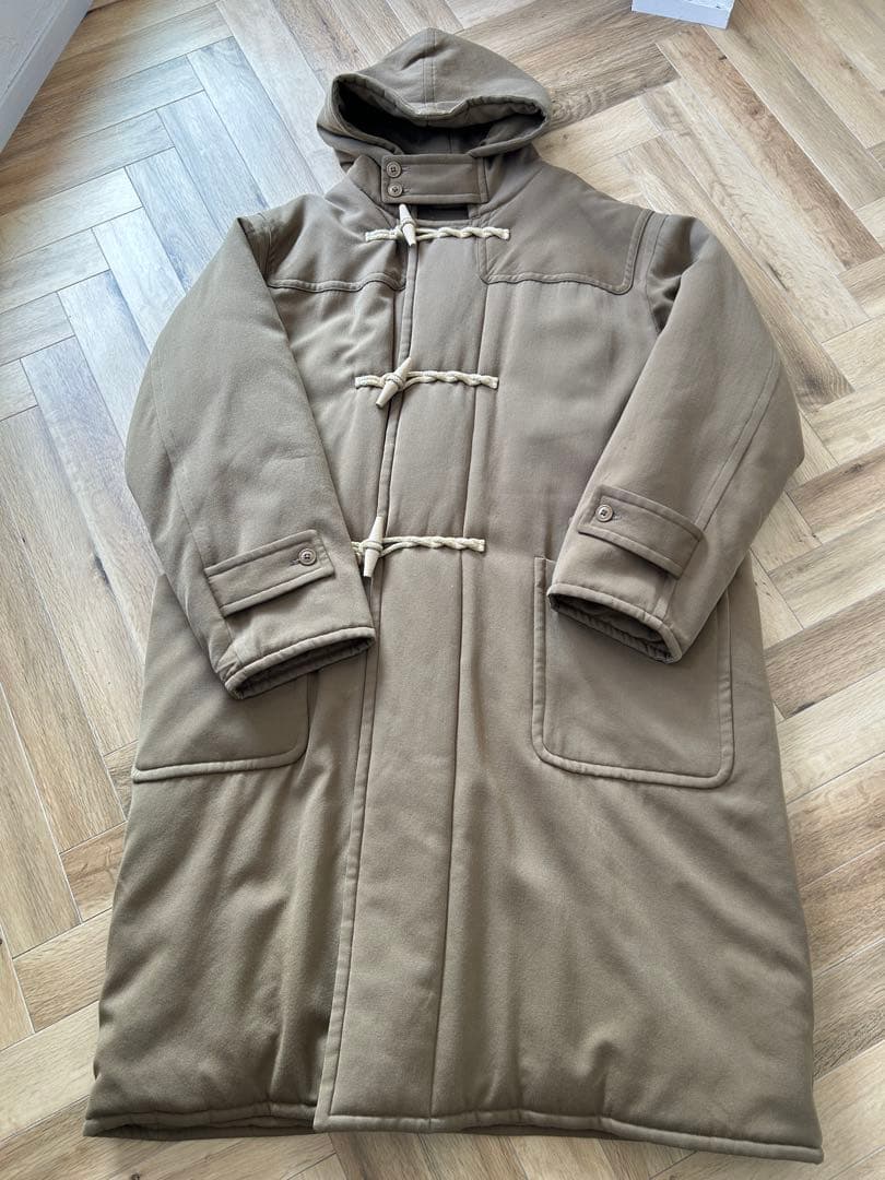 美品　17aw COMOLI ウール中綿ダッフルコート　キャメル　サイズ3 17aw 名作 コモリ ウール 中綿 ダッフル コート キャメル サイズ 1