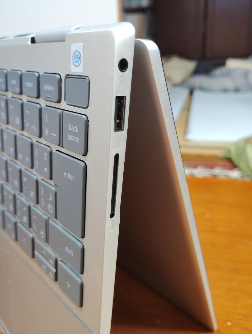 Dell Inspiron 7420 【タブレット両用PC 】i5_12世代