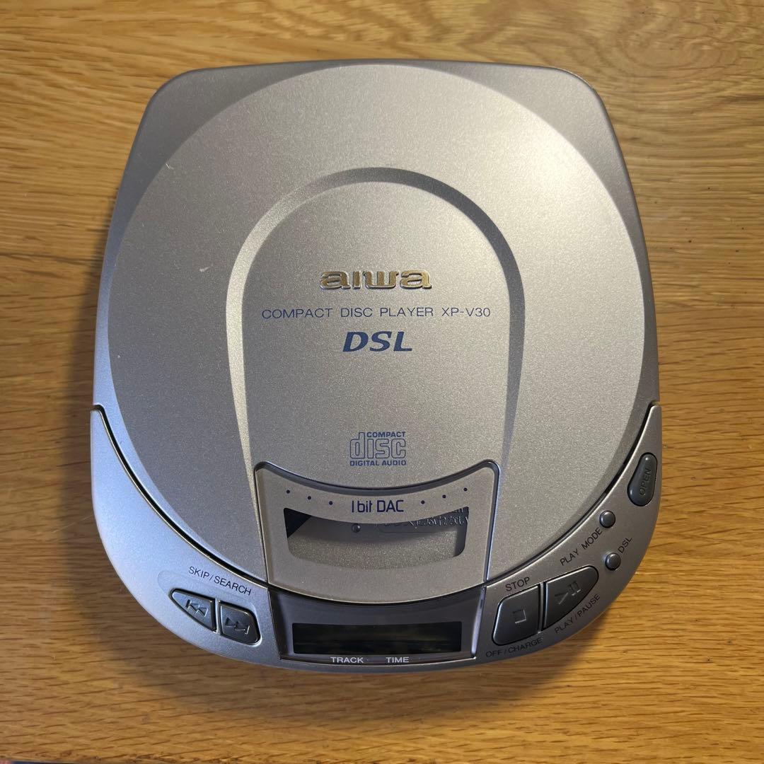 AIWA XP-V30 ポータブルCDプレーヤー【動作確認済】 - メルカリ