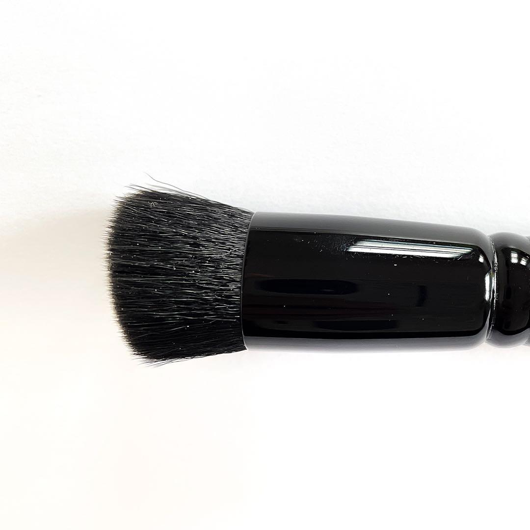 KISHIブラシ ファンデーション・コンシーラブラシ ヘアメイクの化け子
