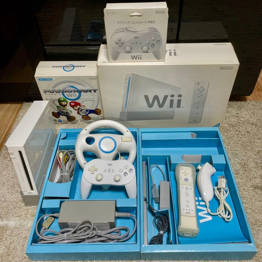 ⭐Nintendo Wii 本体 マリオカート ハンドル クラコンPRO セット