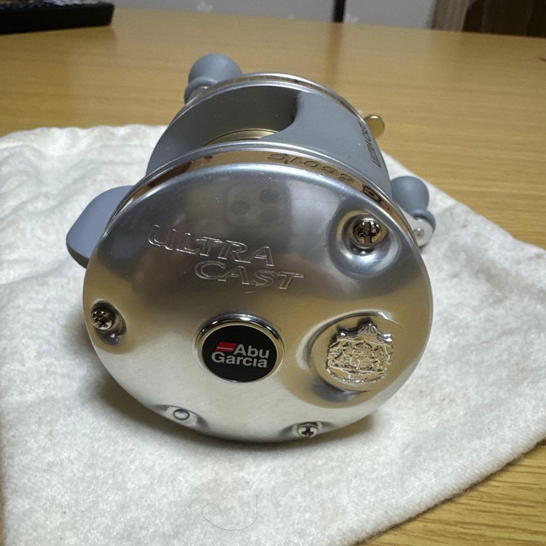 abu 5601c ウルトラキャスト - メルカリ