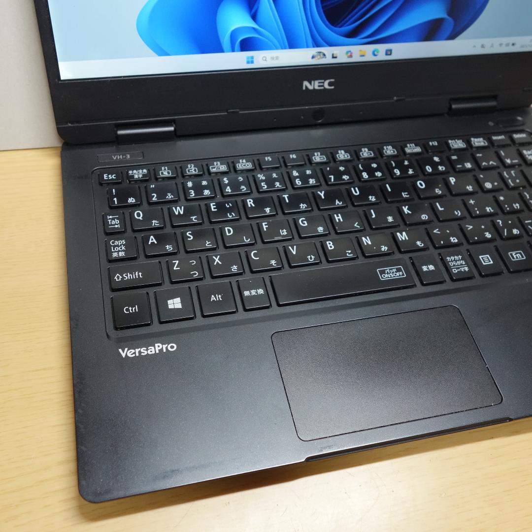 VersaPro VH-3◇Core m3-7Y30/128G/4G/電池長持