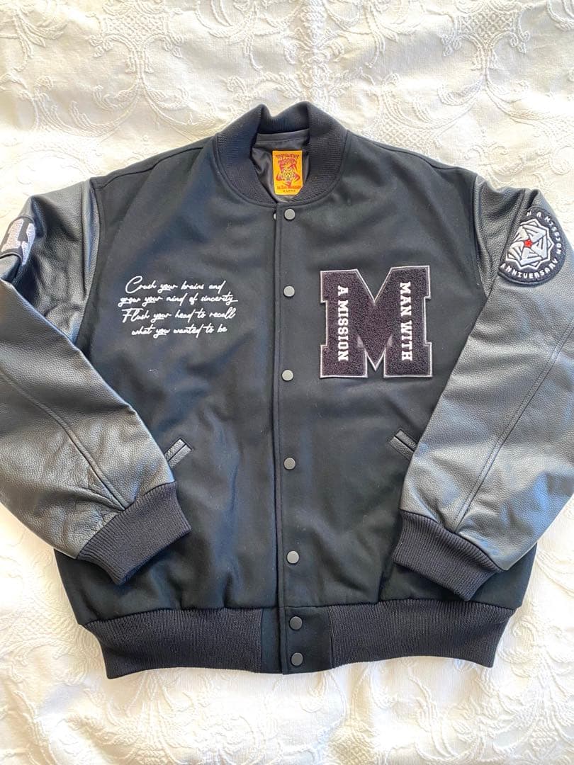 MAN WITH A MISSION STUDIUM JACKET 2025 - メルカリ