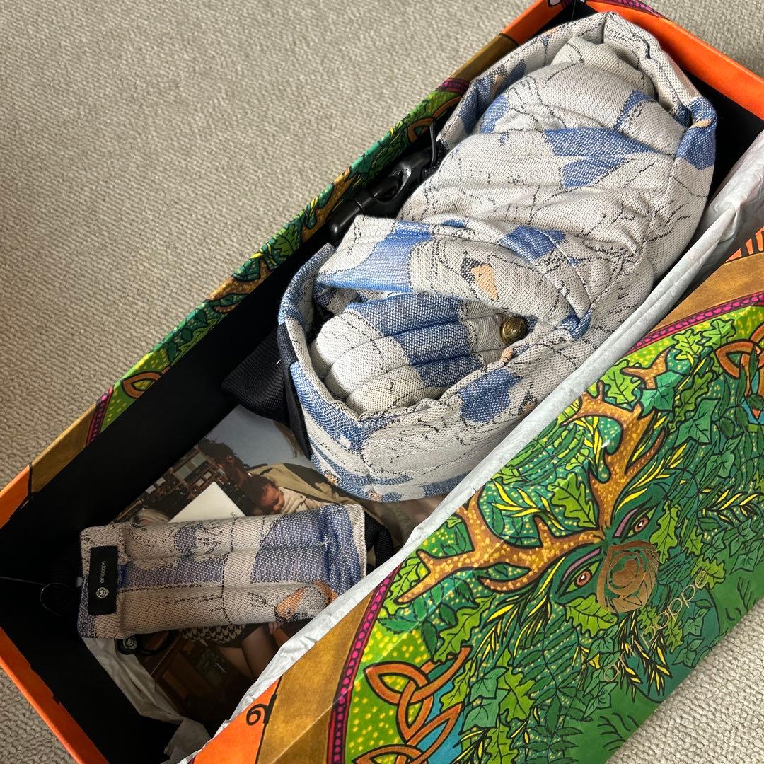 Artipoppe アーティポッペ　抱っこ紐　スワン　3.2kg〜20kg