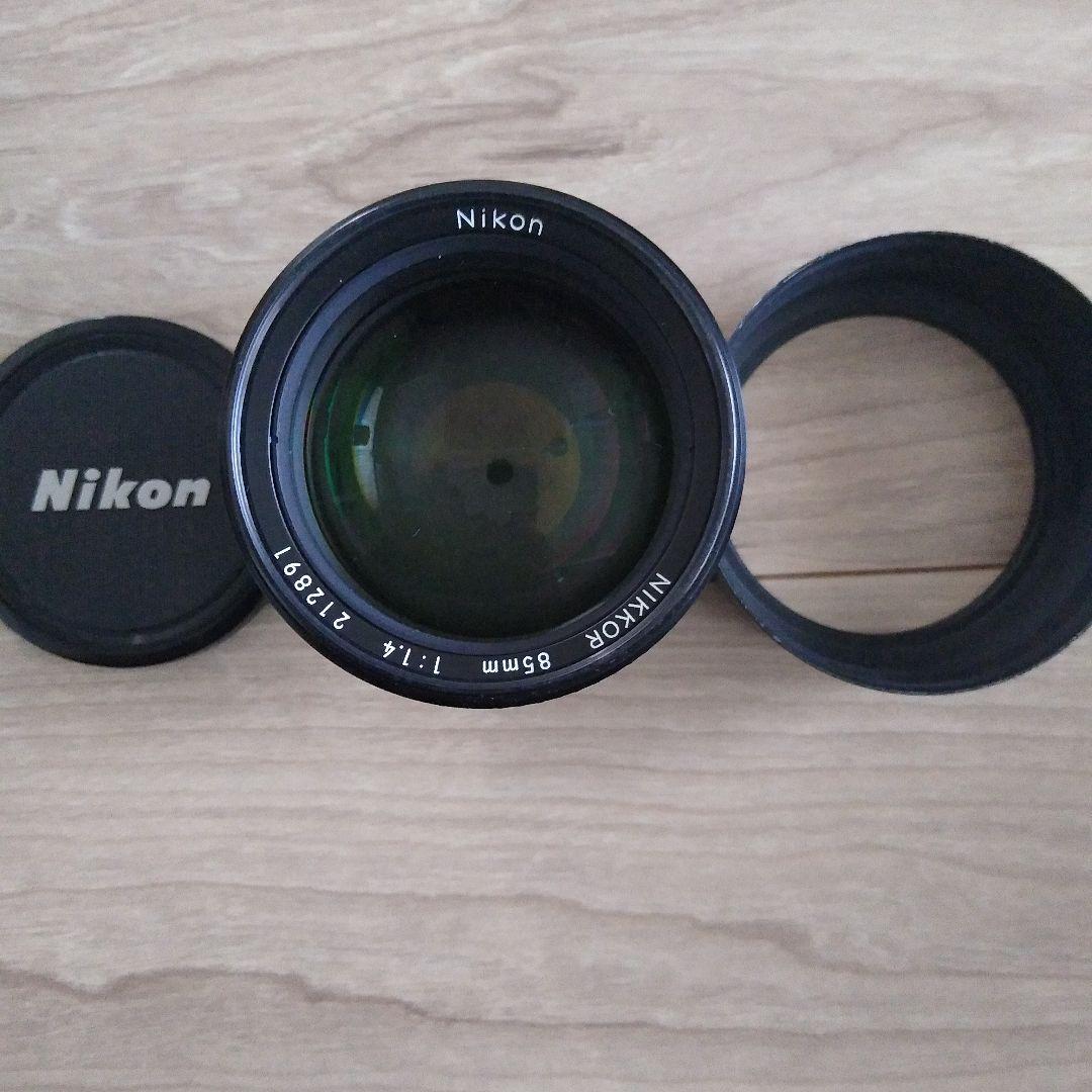 Nikon Nikkor 58mm f/1.4 レンズ Nikon AF-S NIKKOR 58mm f/1.4G Lens 2210 B&H Photo Video