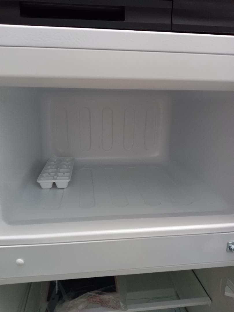 ♪滋賀県リサイクルショップ♪』 【 冷蔵庫 GU90 95L ホワイト