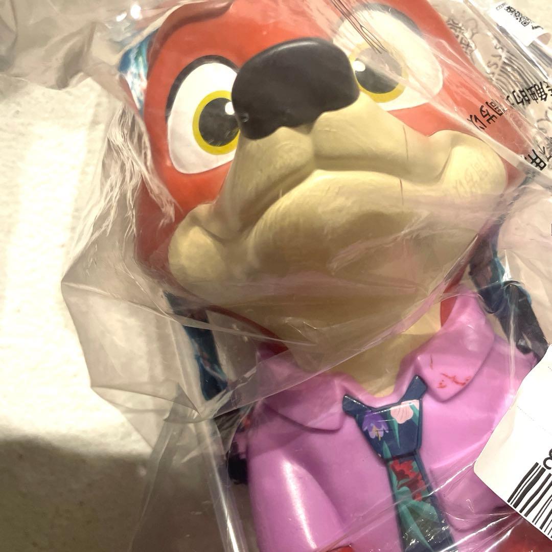 映画 ズートピア2 ニック タンブラー カップ 水筒 海外 フィギュア