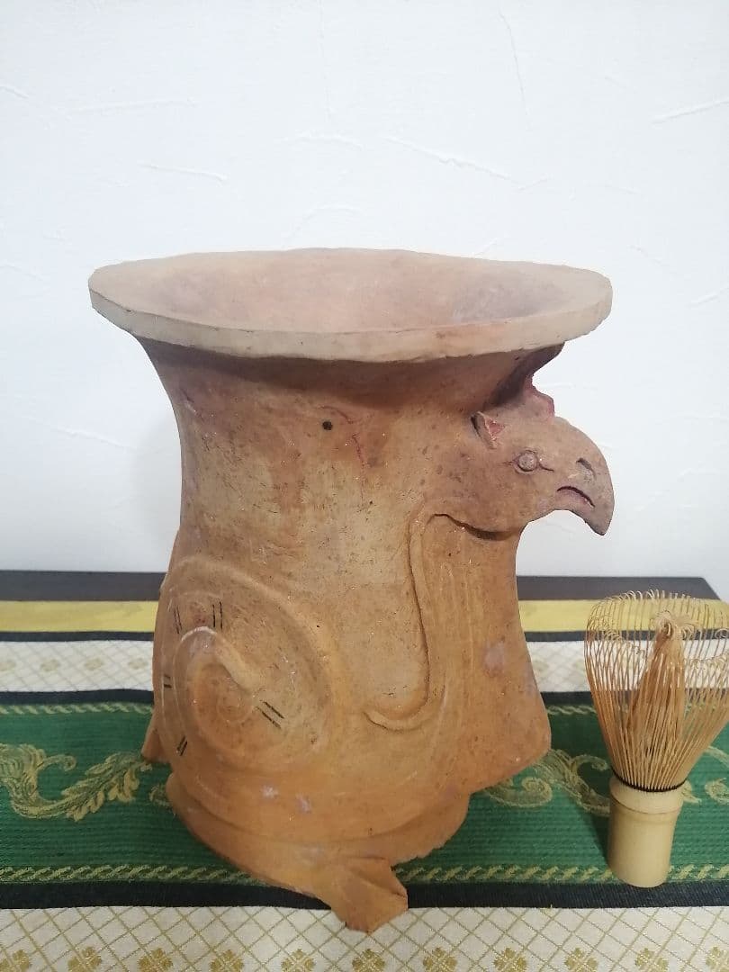 asika 神獣 壺 発掘品 彩色土器 甕 穀物用壺 コンドル 神鳥 国宝写し 青銅酒器『春秋趙卿鳥尊』 | 東京書芸館公式通販ウェブサイト