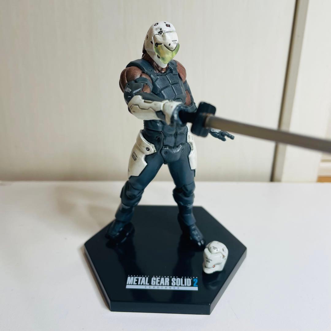 メタルギアソリッド2 フィギュアコレクション 2点セット【匿名配送】即