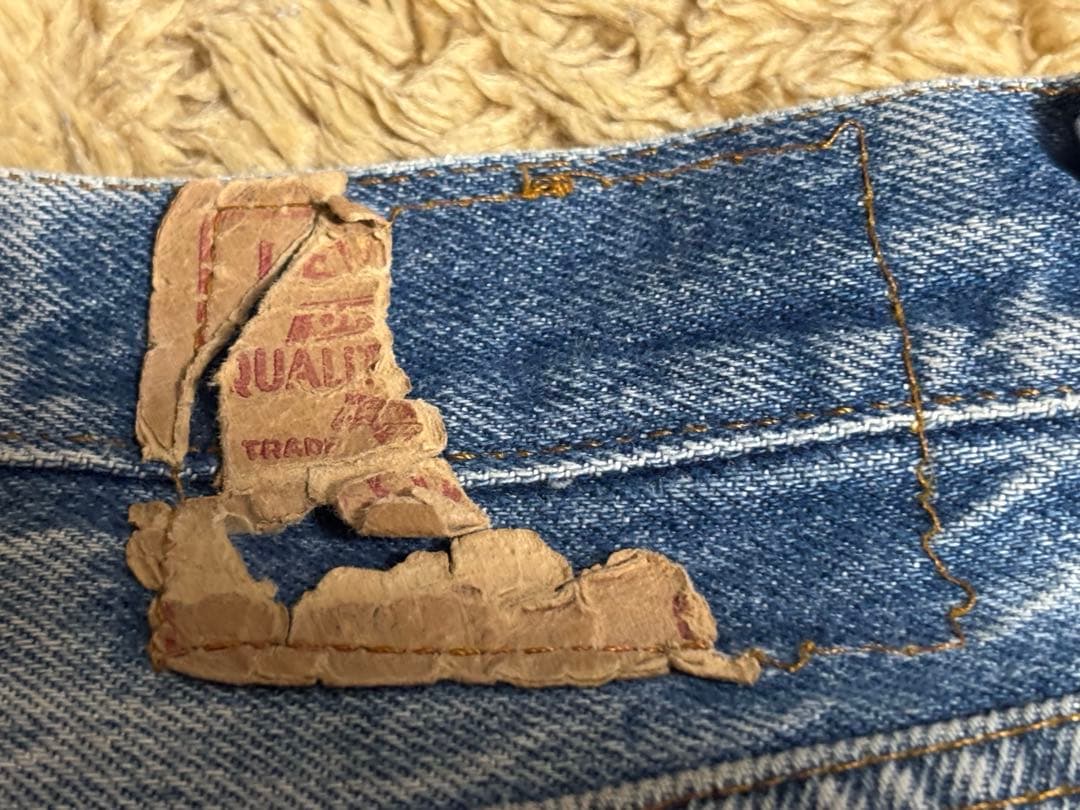超希少】Levi's 501 66後期 ハチマル最初期 刻印6 脇割り W35 - メルカリ