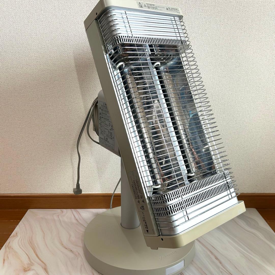 ダイキン DAIKIN セラムヒート ERFT11VS6遠赤外線☆電気ヒータ