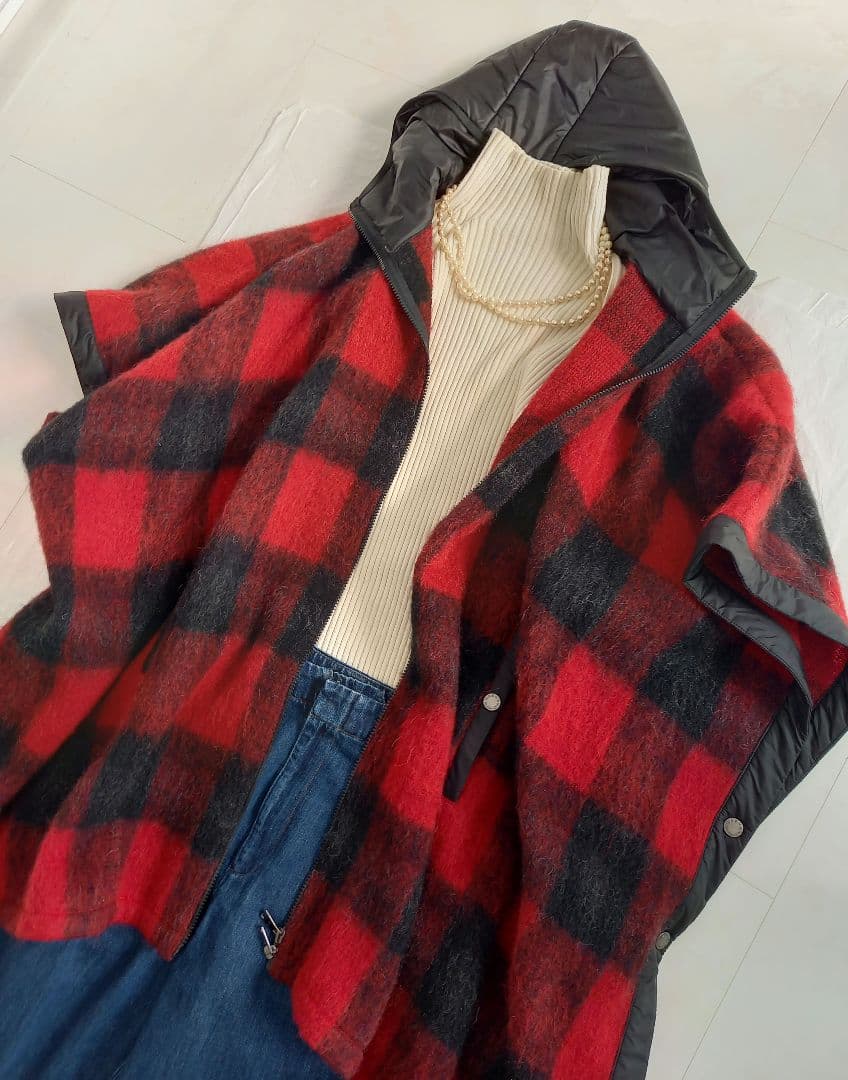 美品　MaxMara チェック柄フード付きポンチョ L 美品 MaxMara チェック柄フード付きポンチョ L