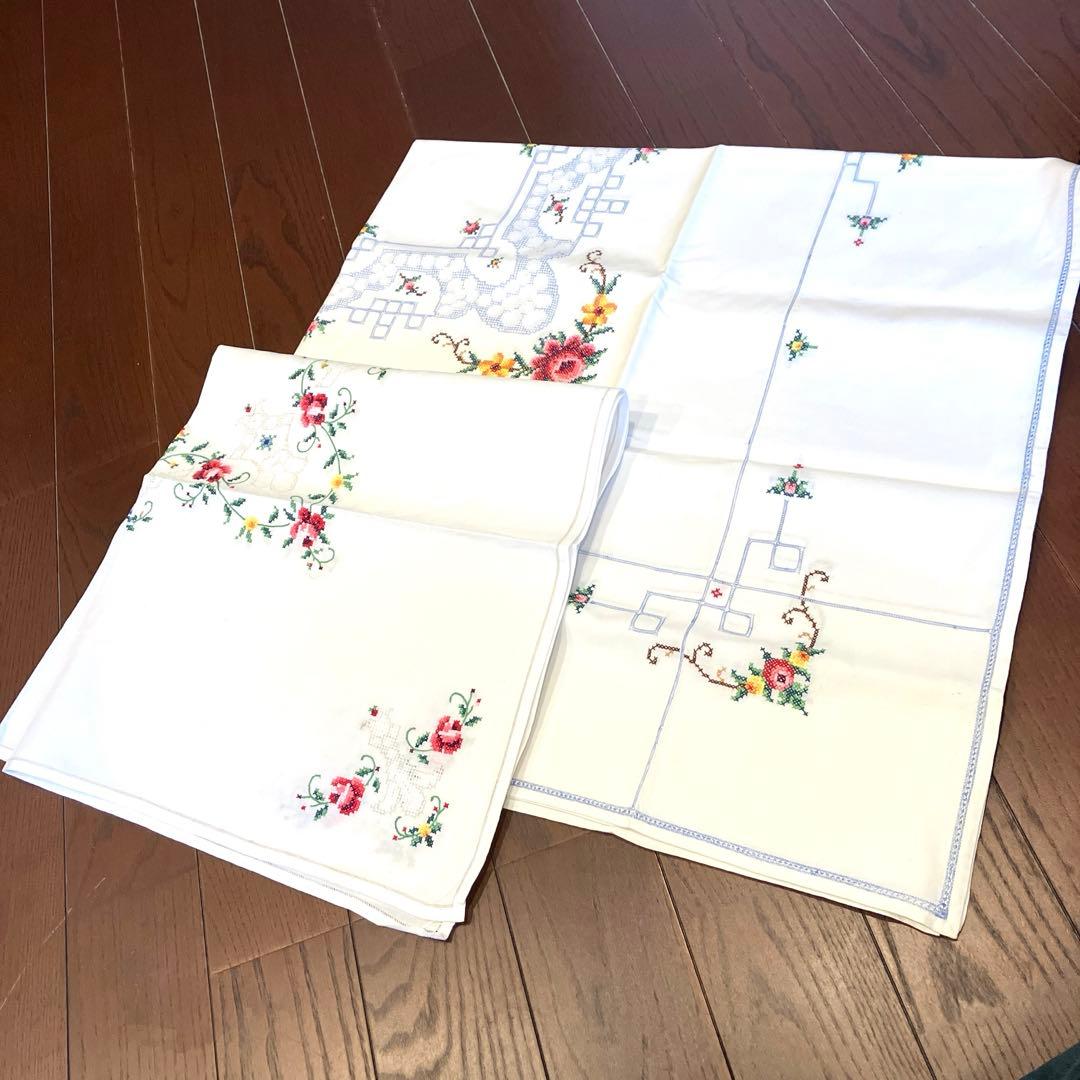 クロスステッチ刺繍テーブルクロス　大小2枚セット　ヴィンテージ　昭和レトロ ONDORI 手芸ブックス3 クロスステッチ 基礎と応用 昭和レトロ - メルカリ