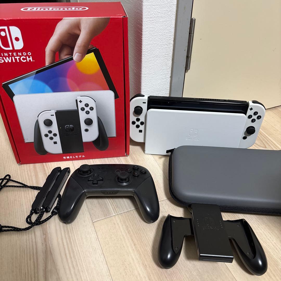 Nintendo Switch 有機EL プロコン スマブラ ケース 付属品など Nintendo Switch Proコントローラー 大乱闘スマッシュブラザーズ