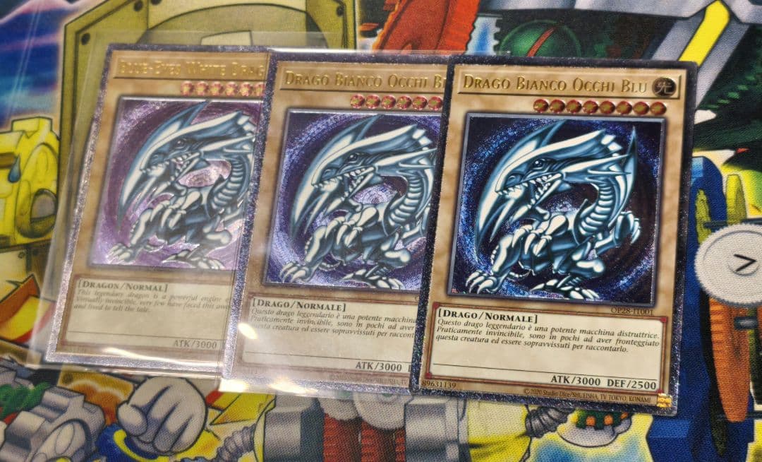 イタリア語EU版】青眼の白龍 レリーフ アルティメット OTS28 OP28