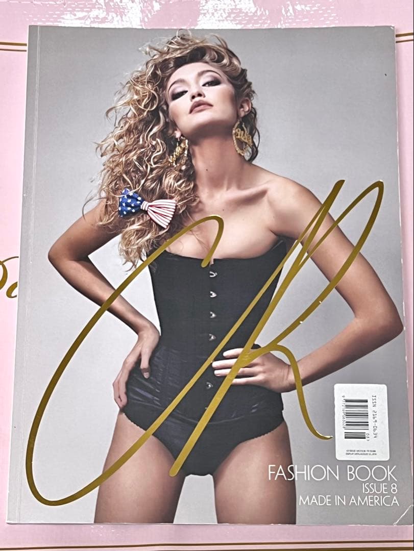 女性情報誌 CR FASHION BOOK Spring / Summer 2016 CR Fashion Book Magazine Issue 11 | nostos books ノストスブックス