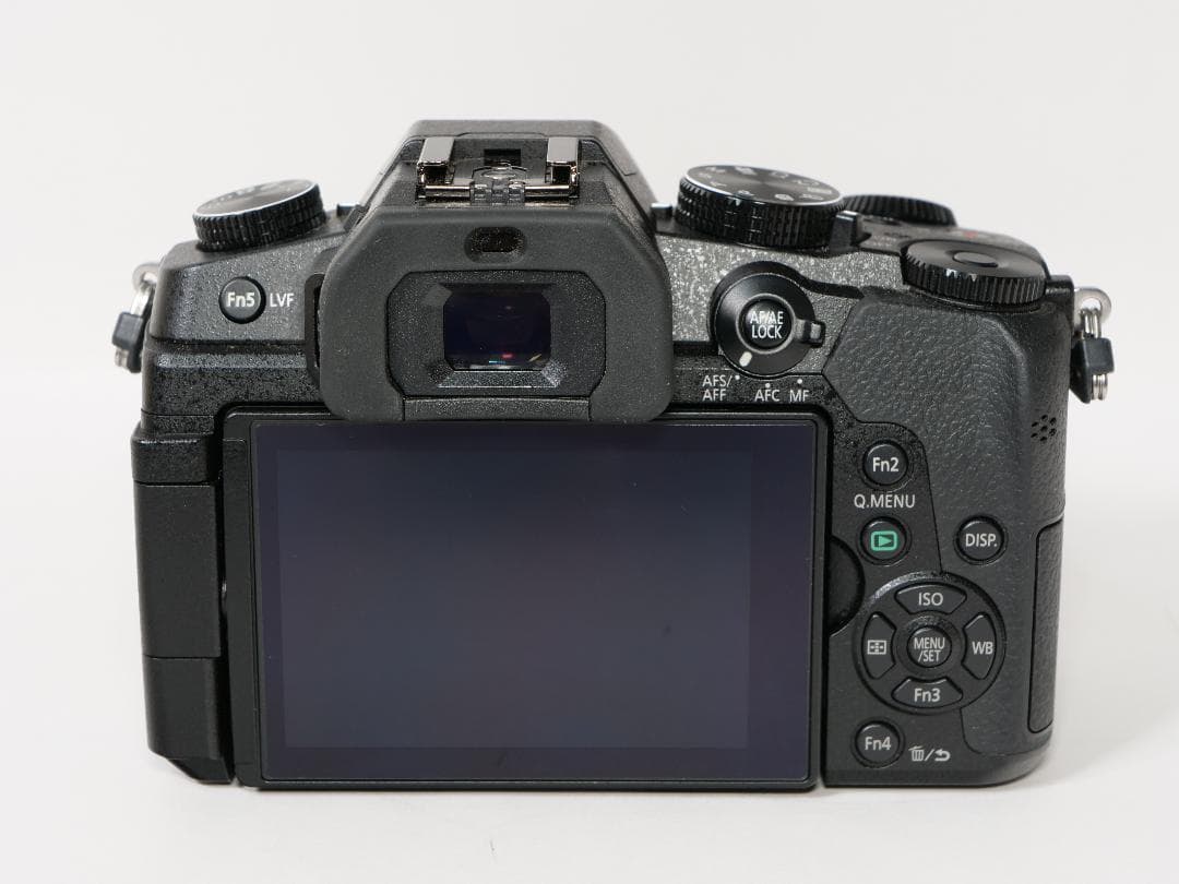 シャッター回数57回】パナソニック LUMIX DMC-G8 レンズキット