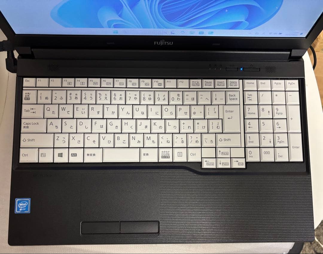 富士通LifeBook 15.6Inch SSD128GBメモリ8GB