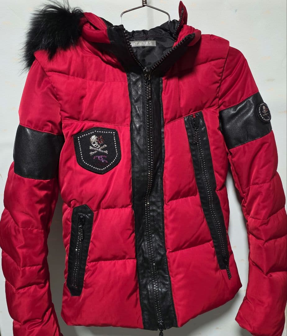フランシストモークス　豪華スワロフスキー　レッドダウンジャケット　2 M フランシストモークス15万スワロフスキーダウンジャケットメンズ2
