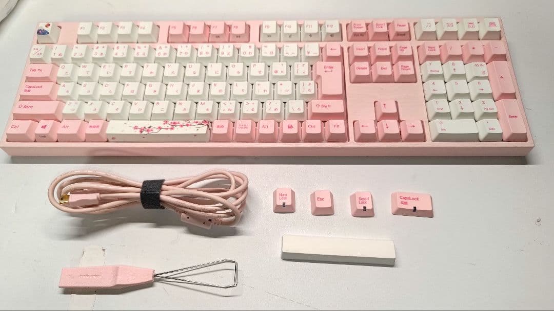 VARMILO 113 Sakura JIS キーボード　静電容量Rose軸 Varmilo Varmilo 113 Sakura JIS Keyboard Varmilo 静電容量 ローズ軸