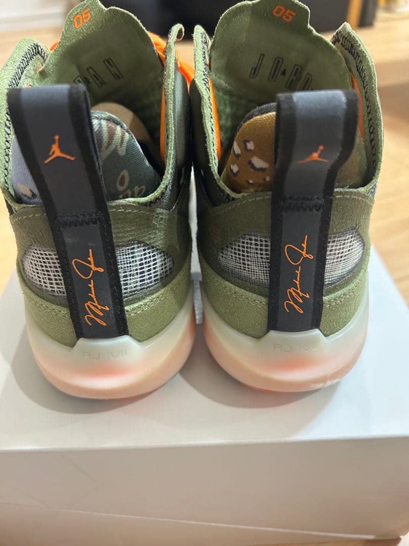 ジョーダン37 SP × UNDEFEATED コラボ 24.5cm