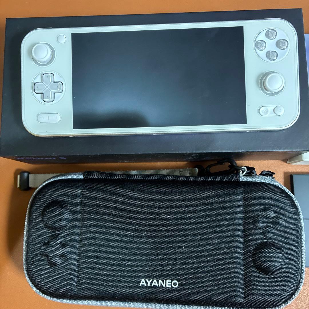 AYANEO pocket S 16GB 512GB 1440P ホワイト AYANEO Pocket S - AYANEO Global | Handheld Gaming PCs for AAA Gaming