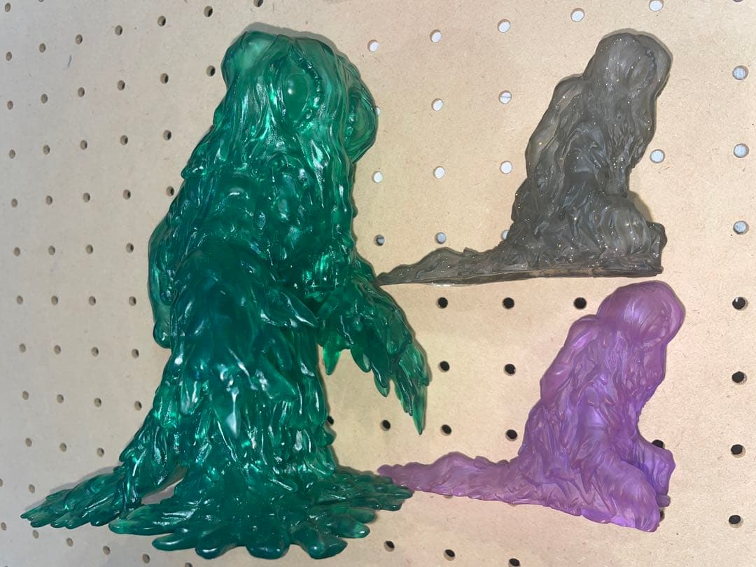 ヘドラ ソフビ 三体 懐古堂 YMSF - メルカリ