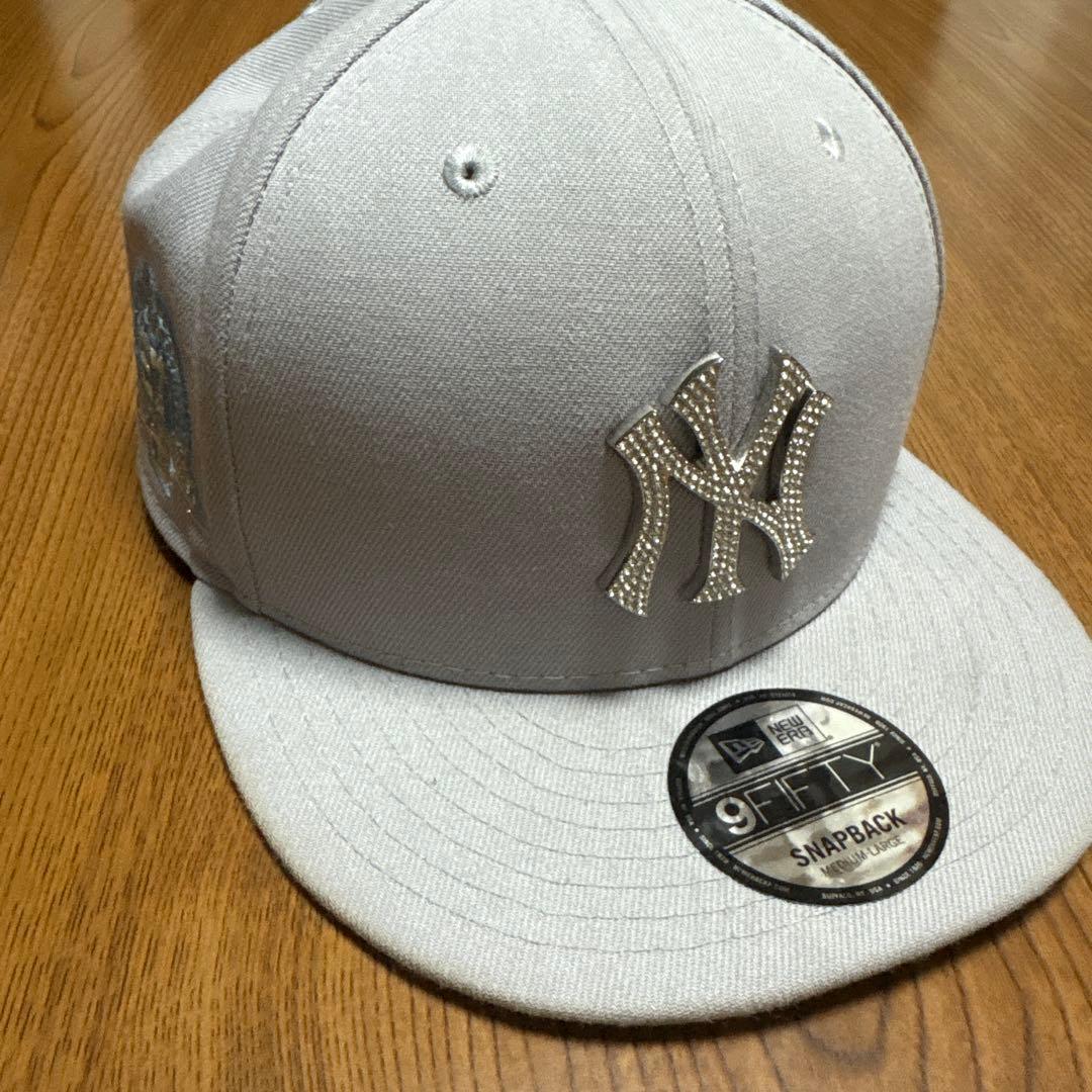 New Era 9FIFTY グレー キャップ ラインストーン 9FORTY Rhinestone ラインストーン ニューヨーク・ヤンキース グレー