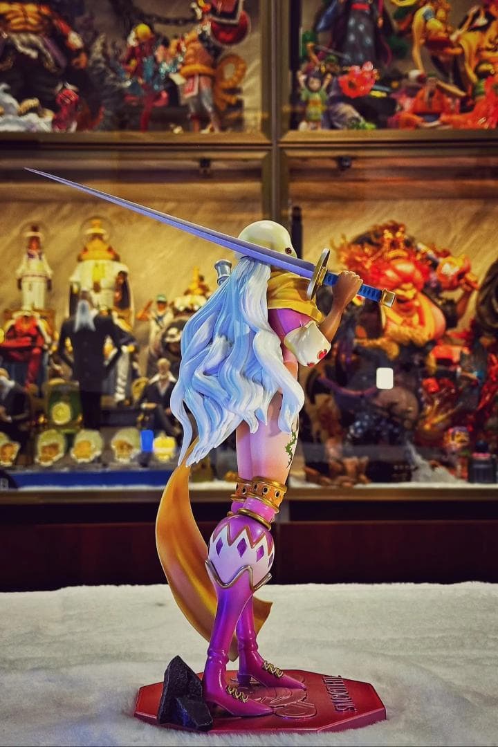 ワンピース ビッグ・マム海賊団 スムージー フィギュア ガレージキット