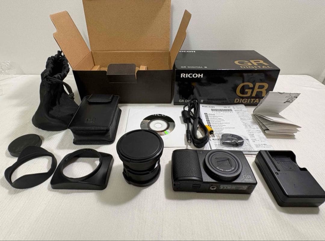 RICOH GR DIGITALIII＋ケースGC-3＋レンズGW-2 GH-2 Amazon.com : Rieibi Ricoh GR III/GR IIIx Vintage PU Leather Camera