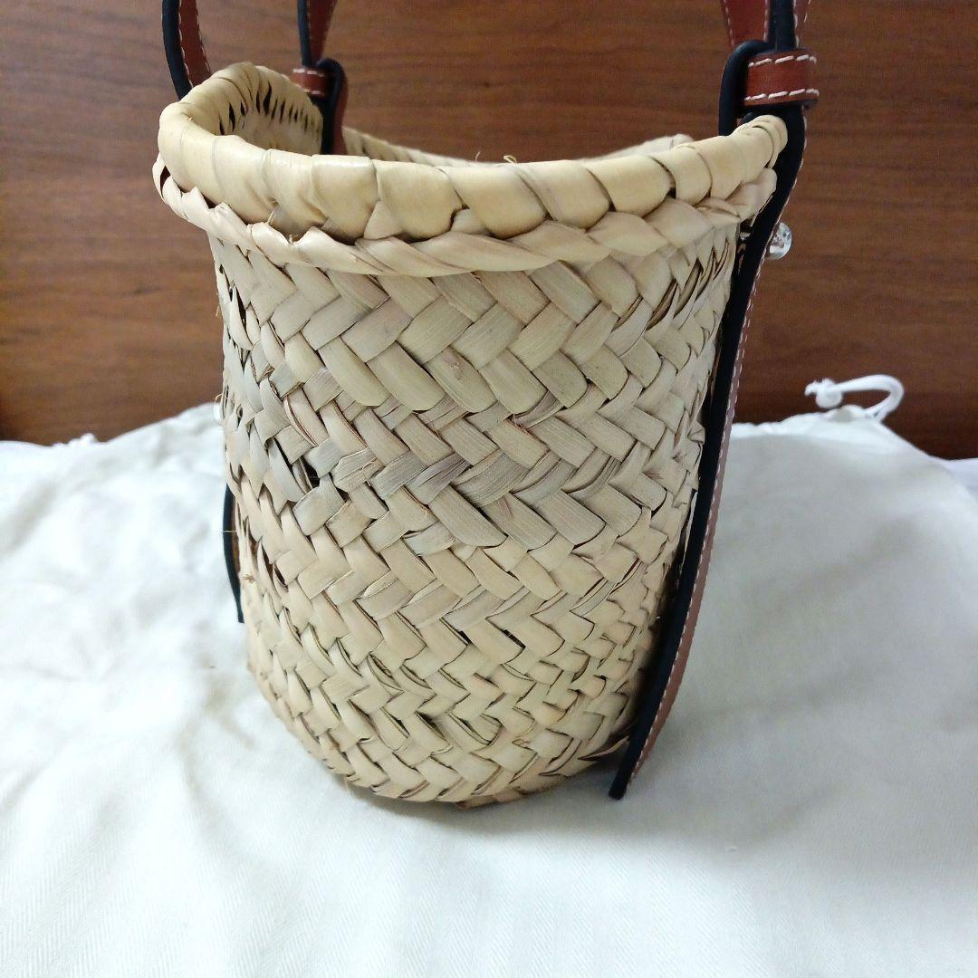 新品未使用 LOEWE ロエベ SMALL バスケットバッグ（新宿伊勢丹購入