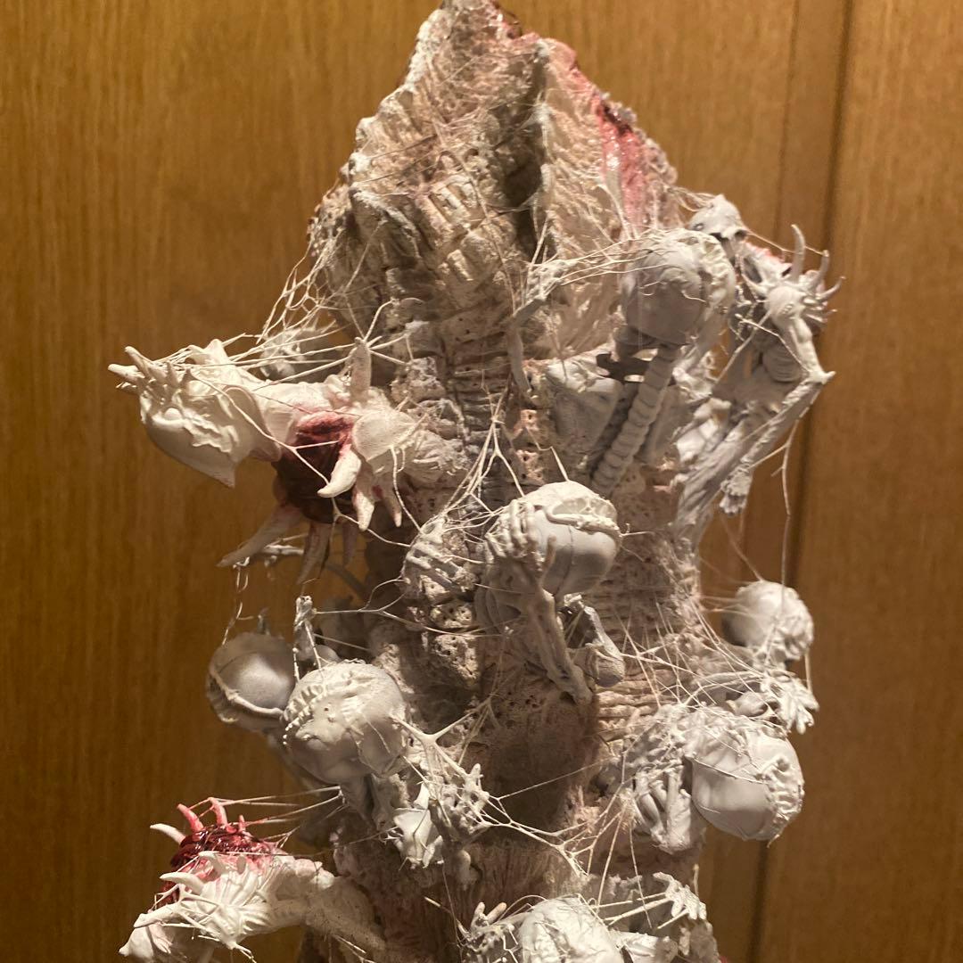 ゴジラ　シンゴジラ　ラストシーンのフィギュア S.H.MonsterArts ゴジラ (2016) 第4形態覚醒Ver. 『シン・ゴジラ