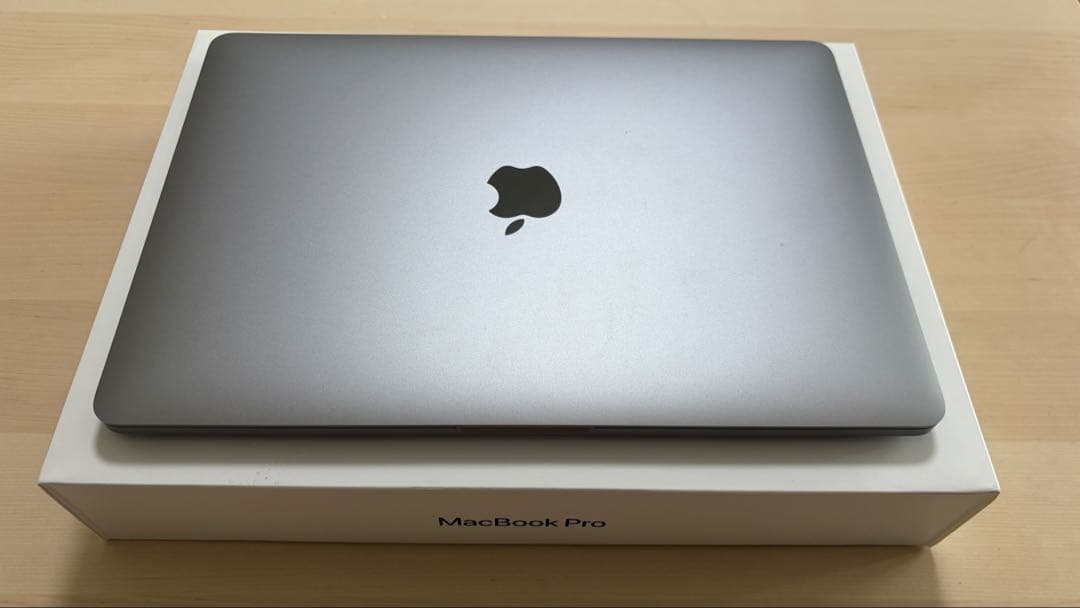 MacBook Pro 2020 16GB/512GB/13インチ Amazon.com: Apple 2020 MacBook Pro with 2.0GHz Intel Core i5, 13