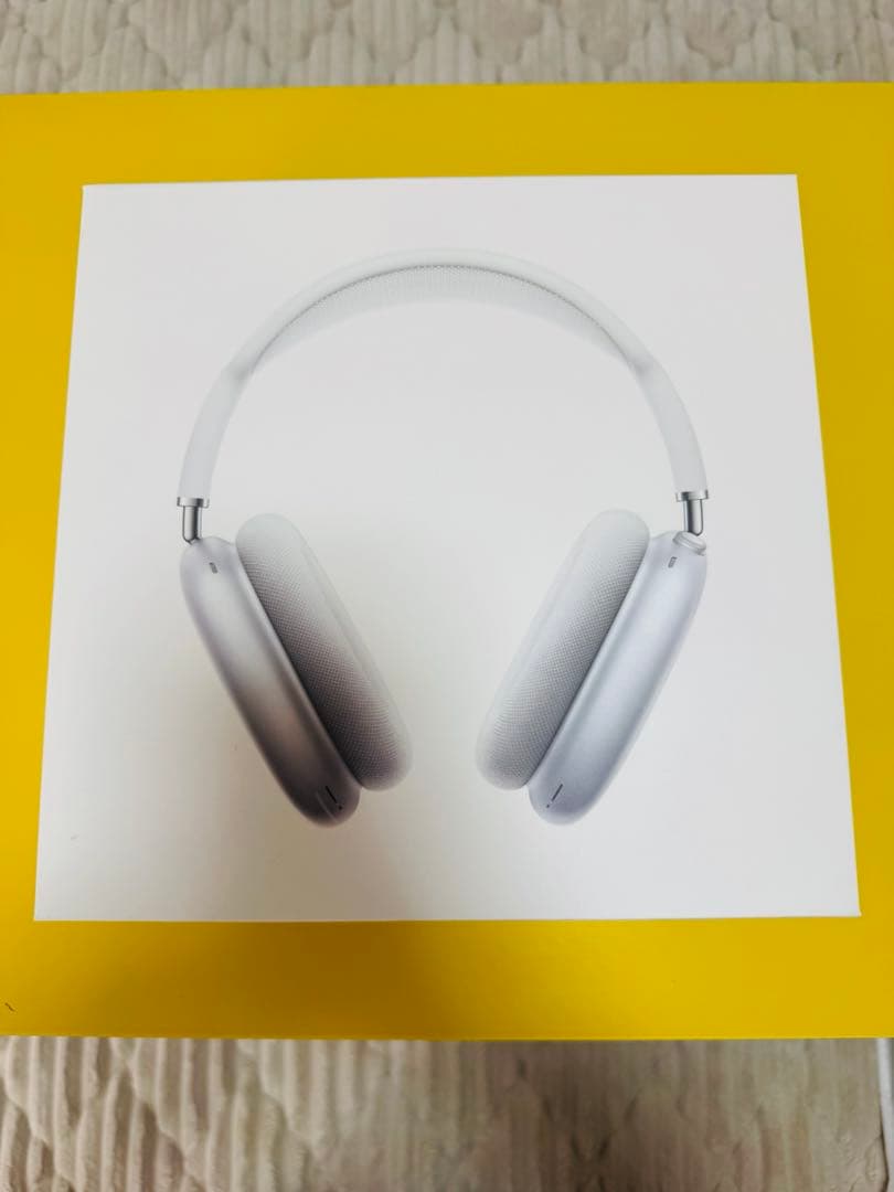 やまねこ【美品】AirPods Max シルバー 本体　スタンド付き 楽天市場】【中古】 美品 AirPods Max シルバー 安心保証 即日発送