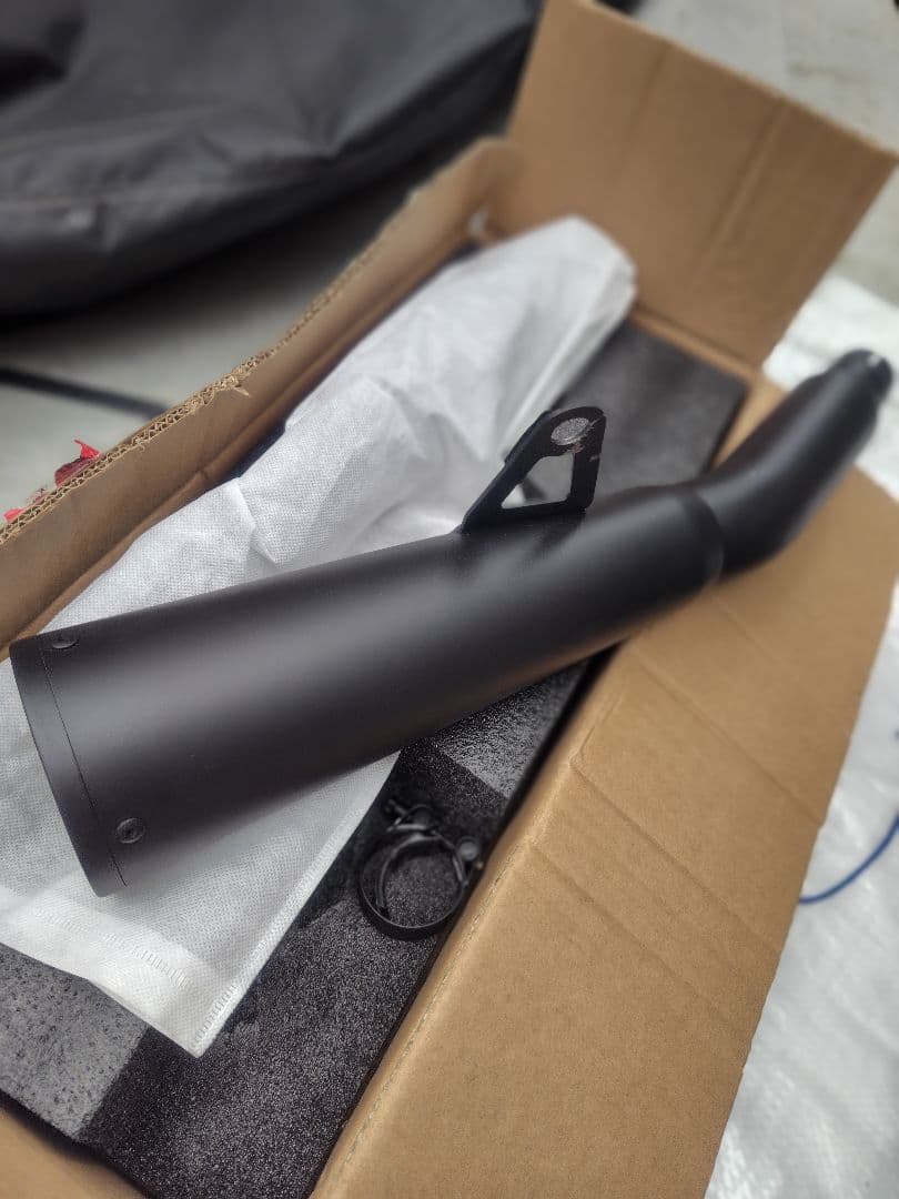 スリップオン マフラー マットブラック :レブル1100汎用 TRICK STAR（トリックスター） 政府認証スリップオンマフラー