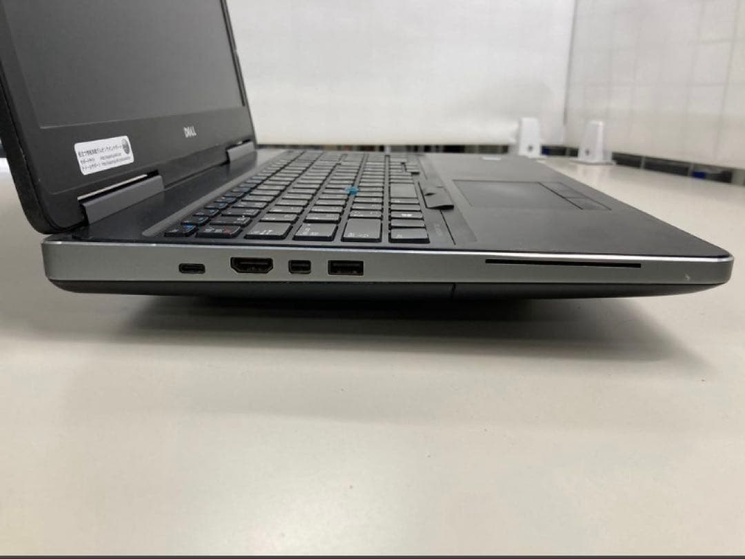 Dell Core i7/NVIDIA Quadro M2000M搭載 ジャンク - メルカリ