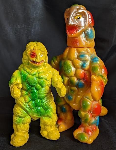 シュガロン 帰ってきたウルトラマン登場怪獣（ブルマァク復刻・バンダイ）２体セット シュガロン of ウルトラ怪獣.com