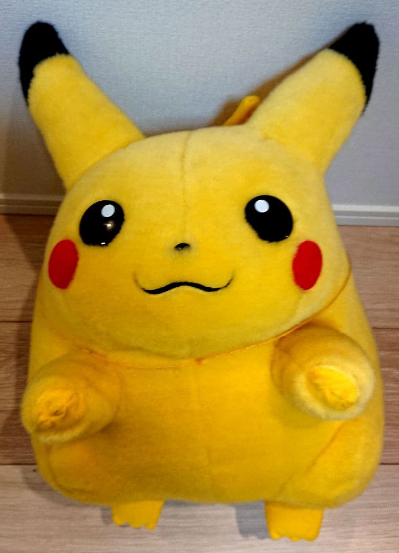 TOMY ポケットモンスター ぬいぐるみ 等身大 ピカチュウ ポケモン ピカチュウ」懐かしさを感じられる等身大ぬいぐるみが予約スタート