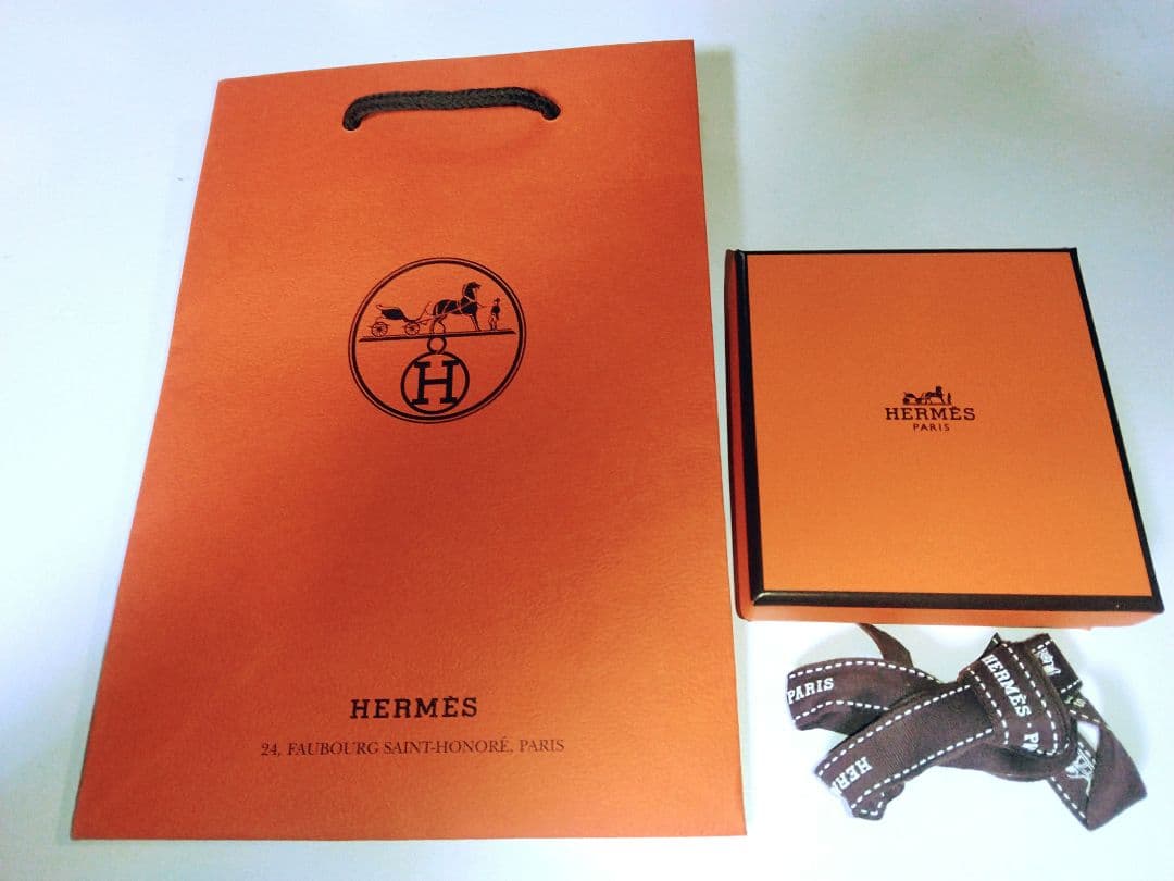 HERMÈS アピ3 上質レザー シルバー金具 ロングブレスレット - メルカリ