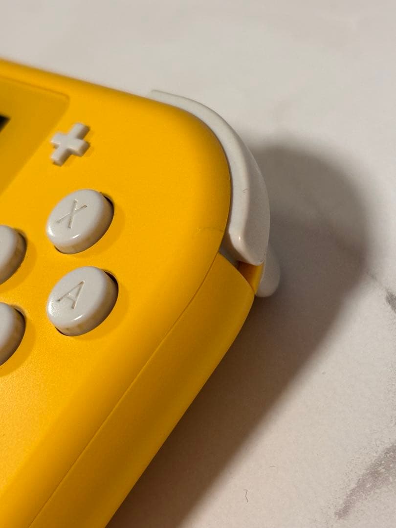 《動作確認済》Nintendo Switch Lite イエロー 純正ケース付き