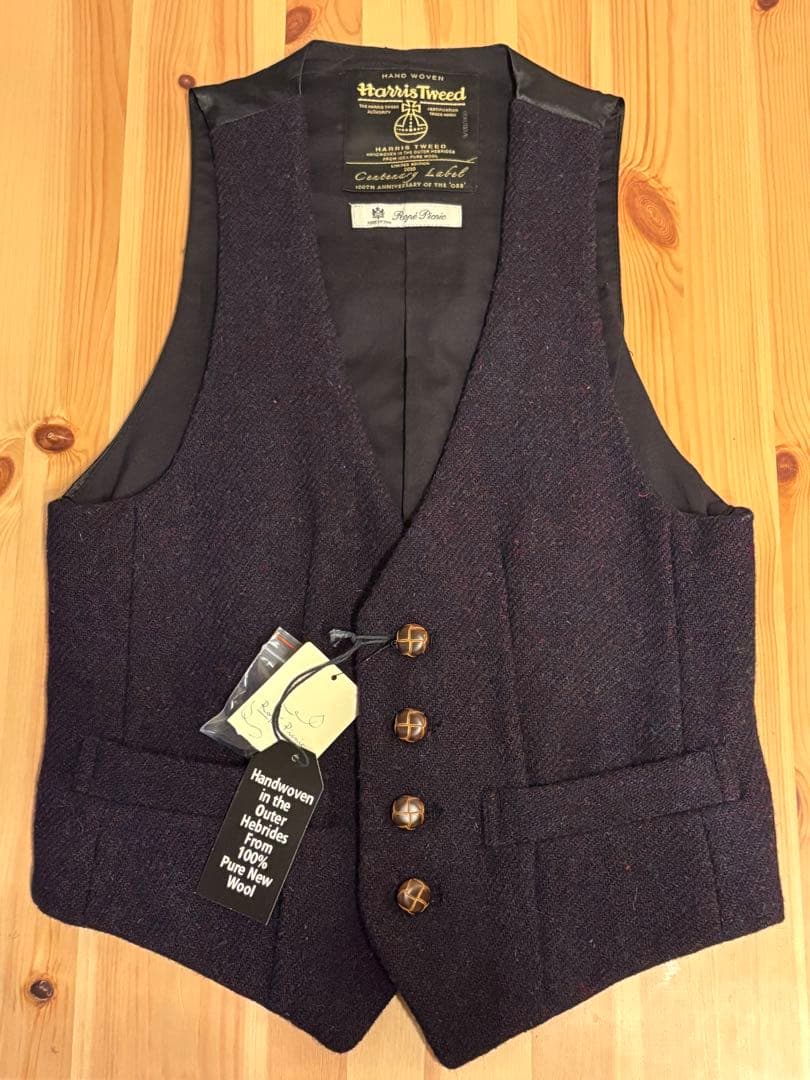 美品】100周年記念Harris Tweed × Ropé Picnicベスト - メルカリ