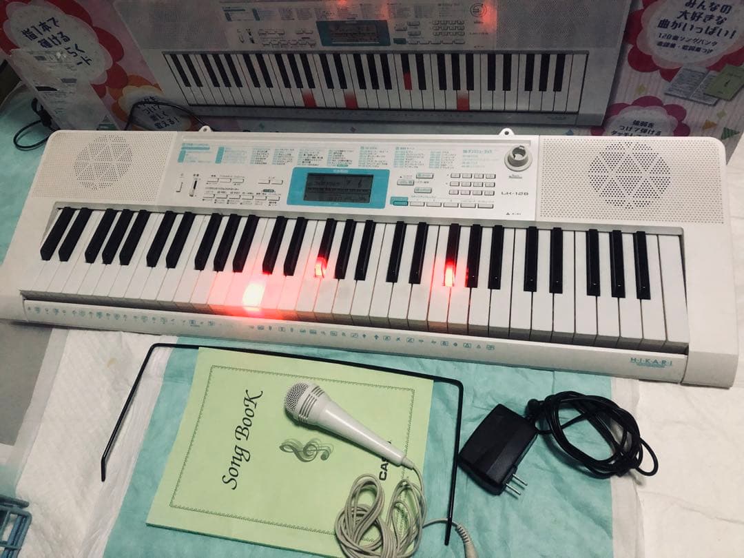 CASIO LK-128 電子キーボード 61鍵 光ナビゲーション機能付き LK-128 | 光ナビゲーションキーボード | 電子楽器 | CASIO