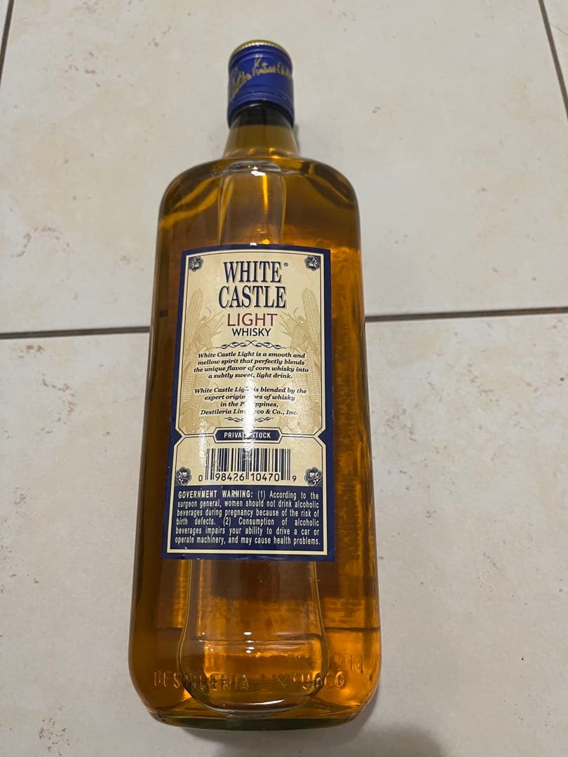 ホワイトキャッスル ライトウイスキー 700ml - メルカリ