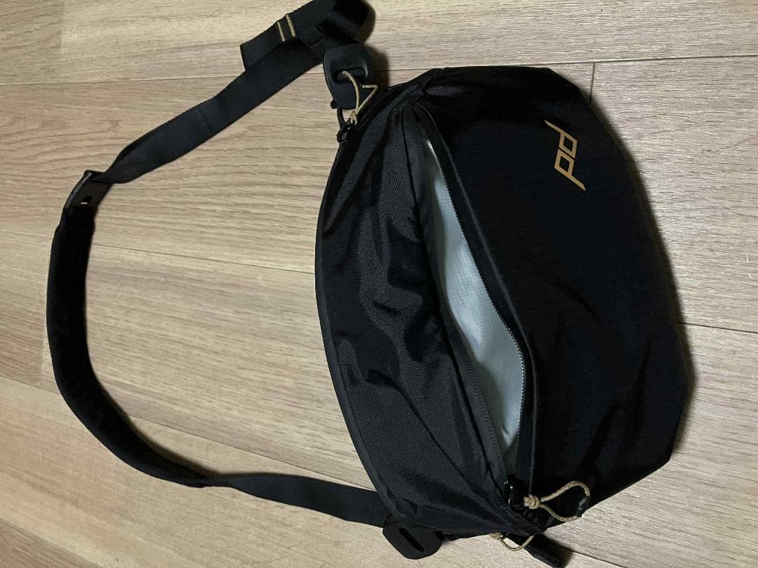 ボディバッグ・ウエストポーチ Peak Design Outdoor Sling 4L Black Outdoor Sling | Peak Design Official Site