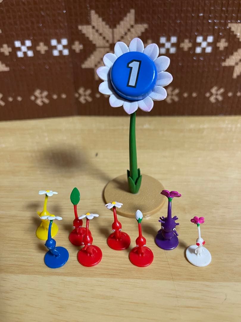 アガツマ]ピクミン フィギュア&ペレット草セット - メルカリ