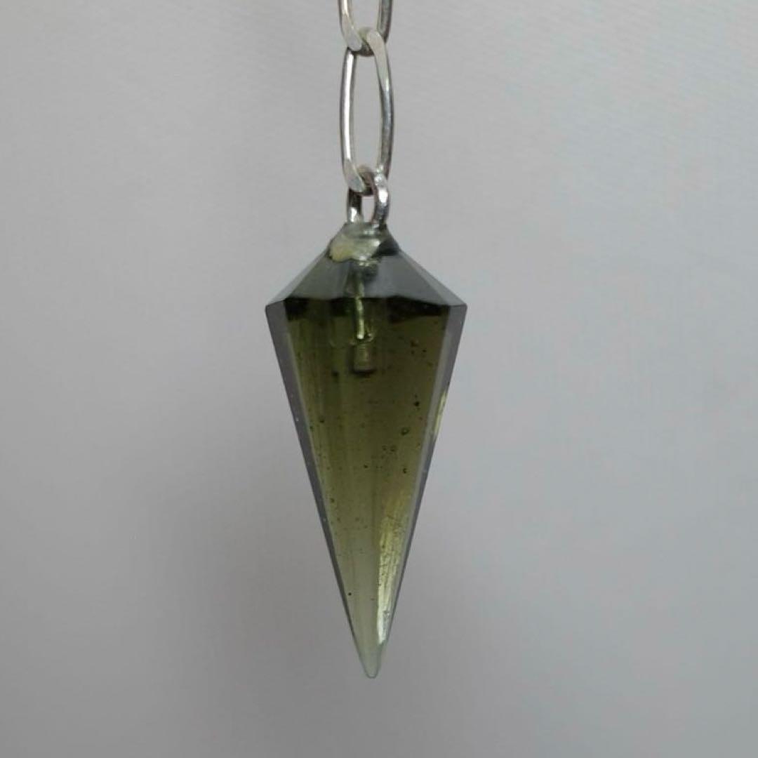 モルダバイト ペンデュラム 鑑別書付き モルダバイト ペンデュラム 鑑別書付き - メルカリ