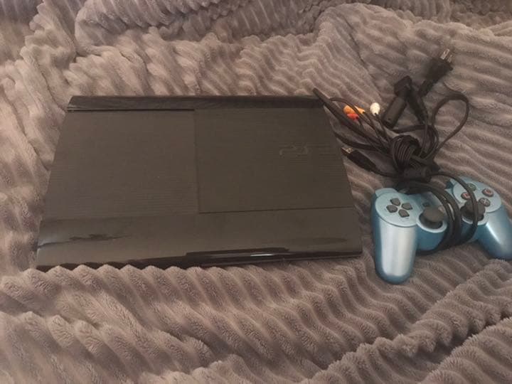 プレーステーション3 Amazon | PlayStation 3 (320GB) スプラッシュ・ブルー (CECH-3000BSB