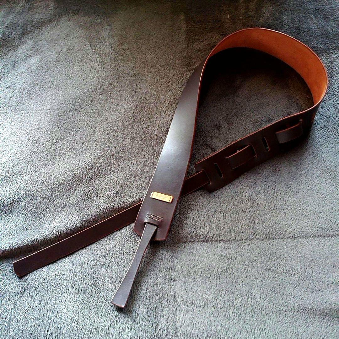 ギターストラップ 国産ヌメ革使用 ハンドメイド 金具無しタイプ ダークブラウン 送料無料】名入れ 刻印付き ヌメ革 ギターストラップ guitar strap