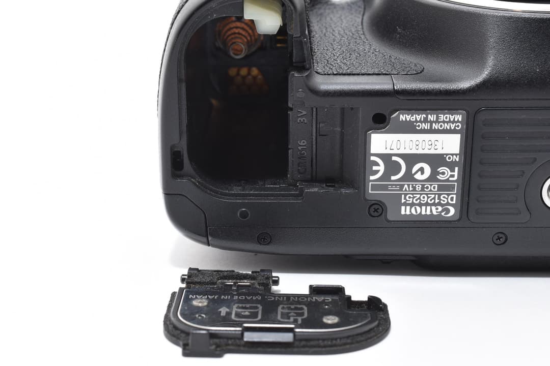 □16722ショットの美品□ キヤノン EOS 7D #C772 - メルカリ